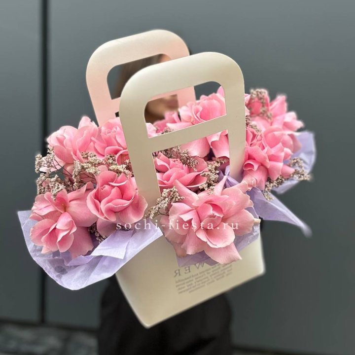 Сумочка розовых роз "Плинки" в Армавире