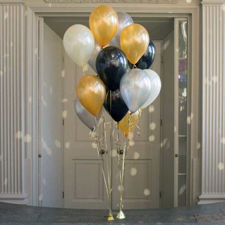 Фонтан шаров "Фаерворк" в Армавире