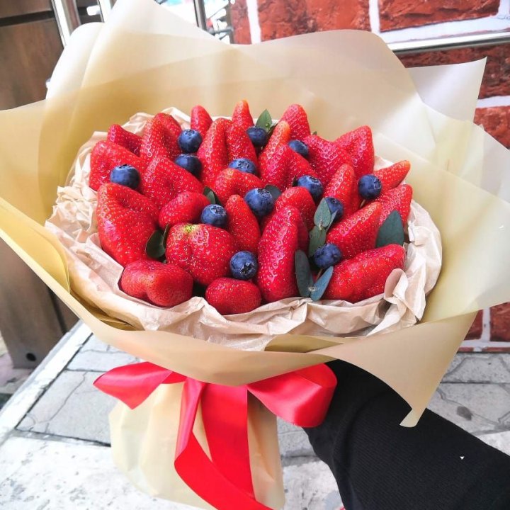 Ягодный бум №3 в Армавире