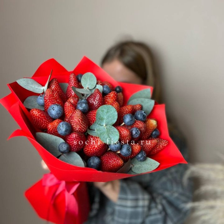 Клубничный бум №1 в Армавире