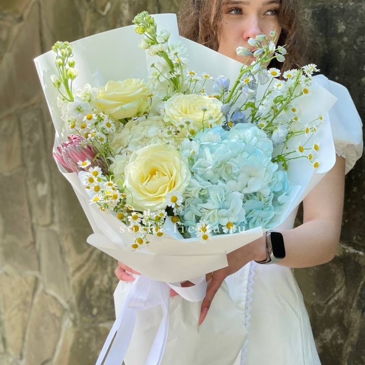 Дизайнерский букет №27 в Армавире