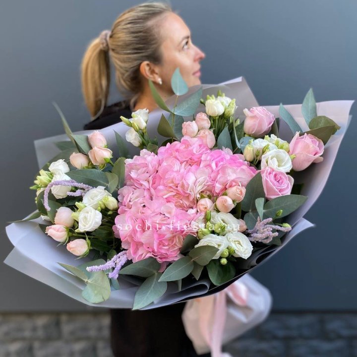 Дизайнерский букет "Кристал" в Армавире