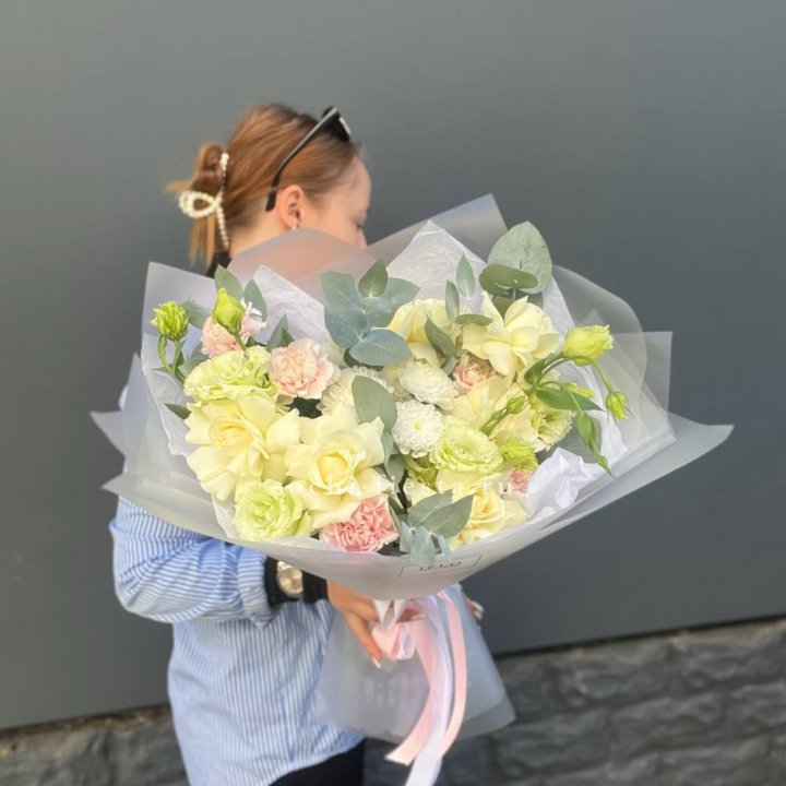  Букет  "Тонкая луна" в Армавире