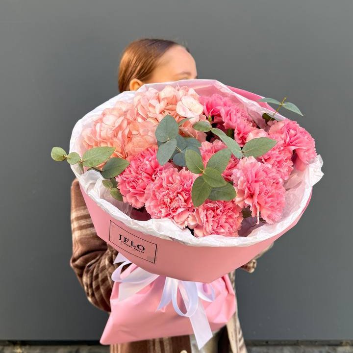 Дуо диантусы и гортензия в Армавире