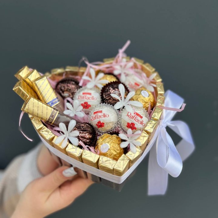 Подарочный набор шоколада в Армавире