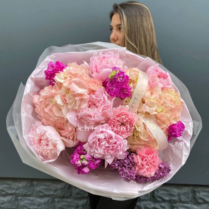  Букет "Фловер пионс" в Армавире