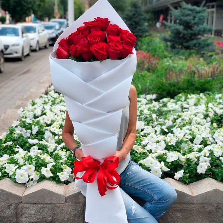 Высокие розы Кантри в Армавире