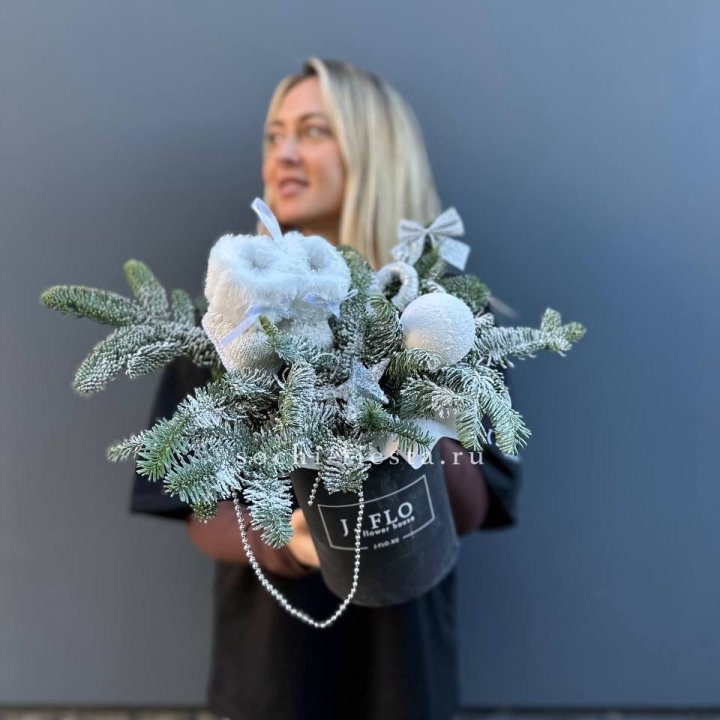 Новогодний бокс "Ботс вайт" в Армавире