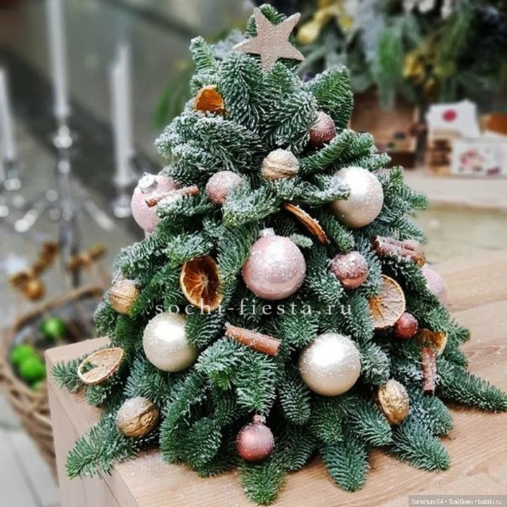 Новогодняя елочка "Блеск" в Армавире