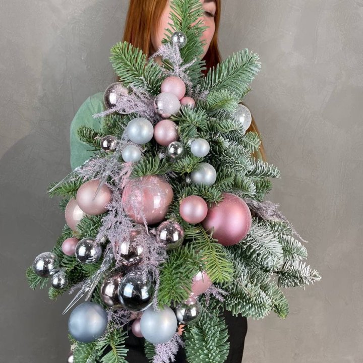 Новогодняя елочка "Розе голд" в Армавире
