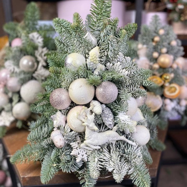 Ёлочка "Хепи крисмас" в Армавире