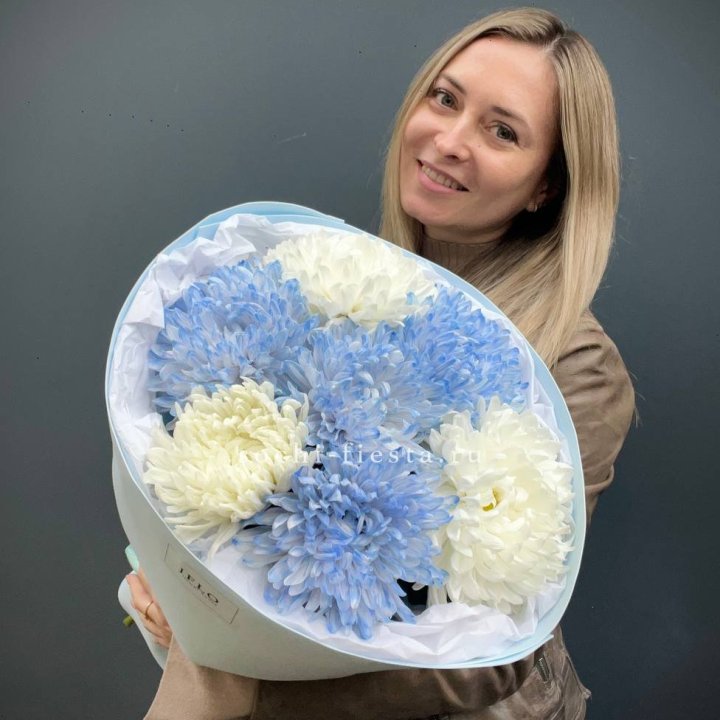 Букет из 7 хризантем  в Армавире