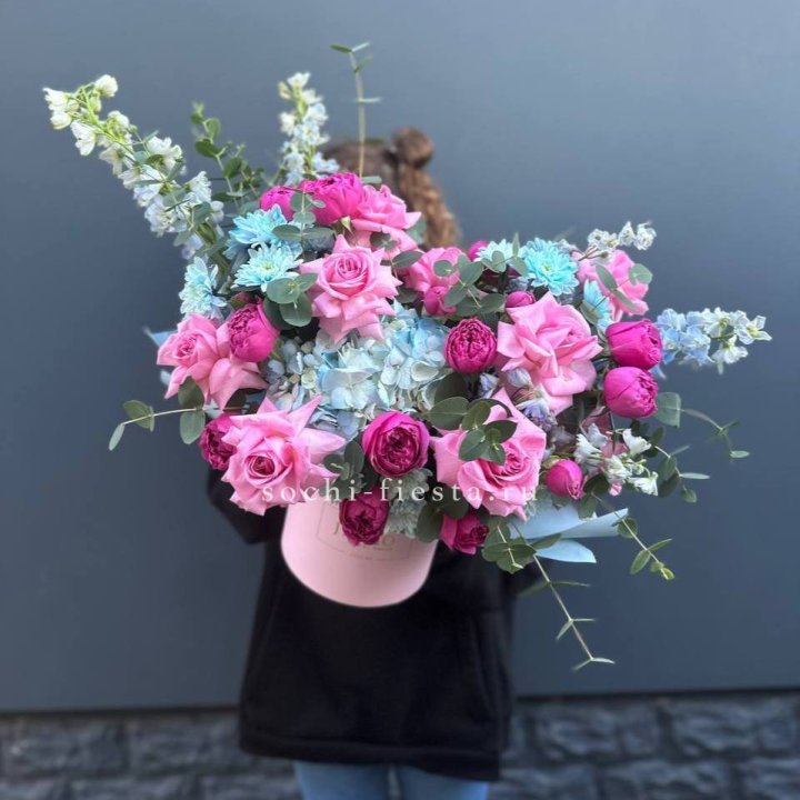 Авторская шляпная коробка в Армавире