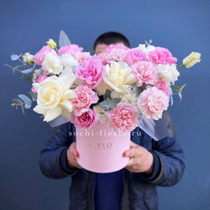 Цветочный бокс "Памела" в Армавире