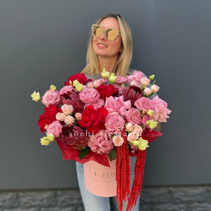 Дизайнерский цилиндр "Криотель" в Армавире