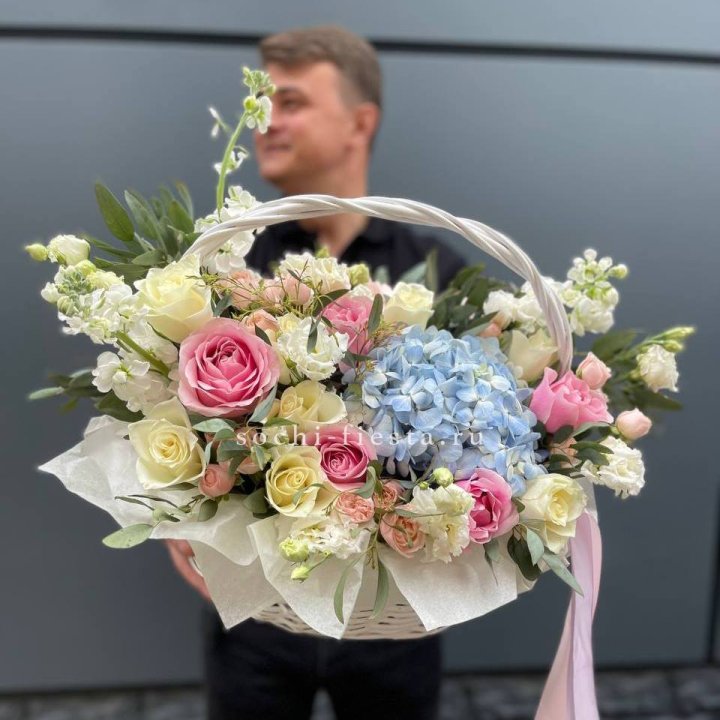 Авторская корзина "Аполинария" в Армавире