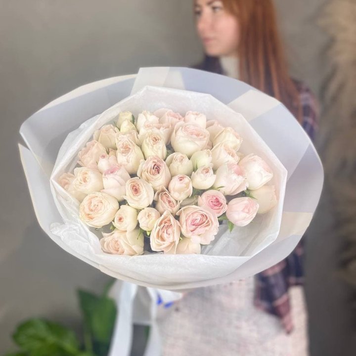 Букет кустовых роз в Армавире