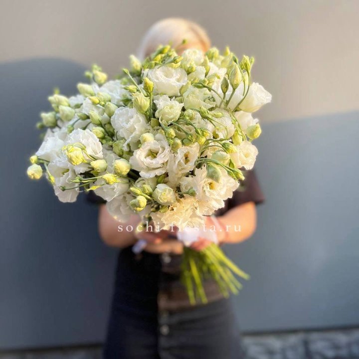 Букет эустом под ленту  в Армавире