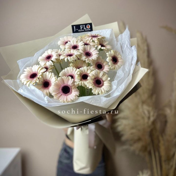 Букет голландских гербер "Свит" в Армавире