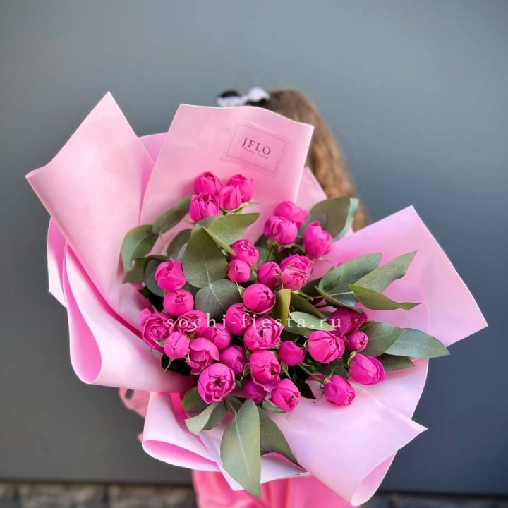 Пионовидные розы баблс в Армавире