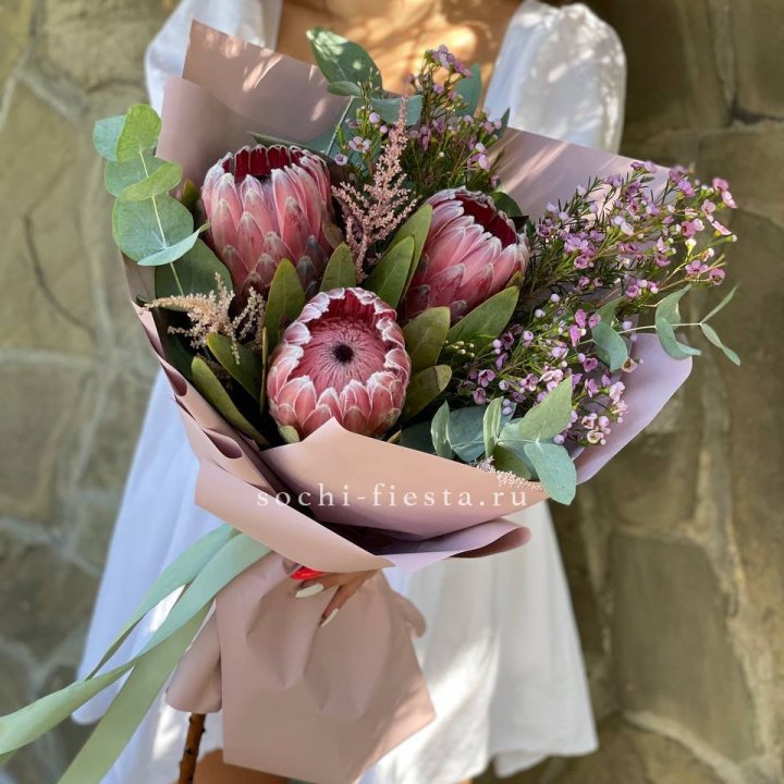 Букет из протеи "Клеопатра"  в Армавире