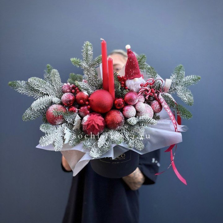 Композиция "Мери крисмас ред" в Армавире