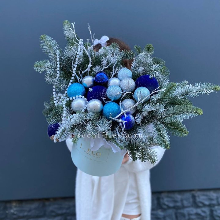 Композиция "Голубая бездна" в Армавире