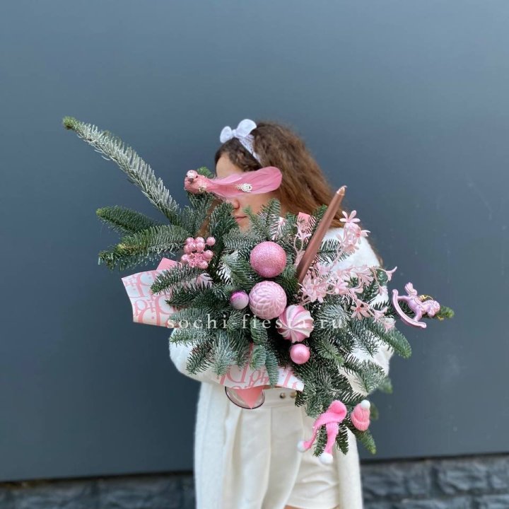 Композиция бокал розовый в Армавире