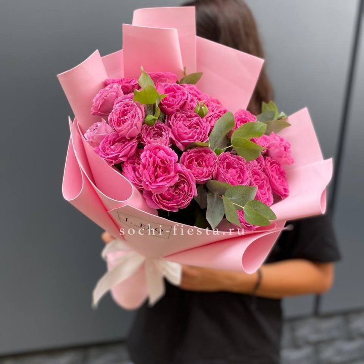 Пионовидные розы мисти баблс N.2 в Армавире