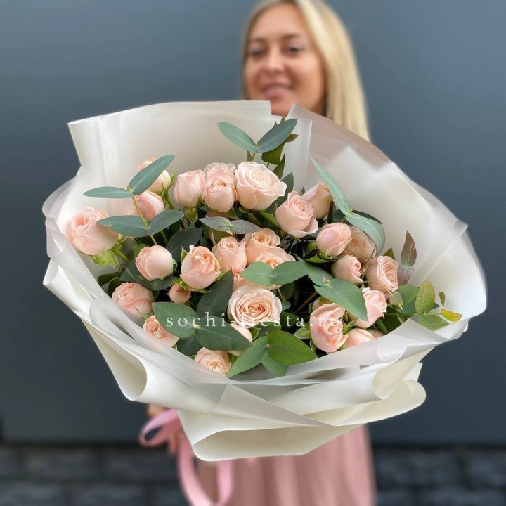 Букет кустовых роз "Фреш" в Армавире