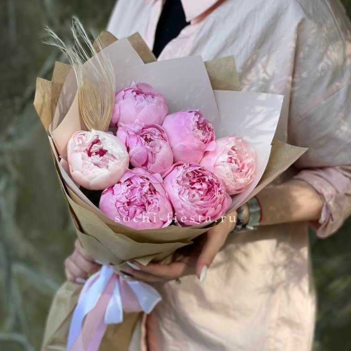 Букет пионов "Венди" в Армавире
