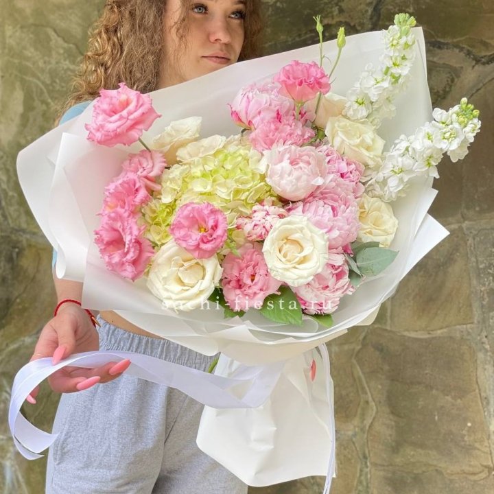 Букет с пионами №3 в Армавире