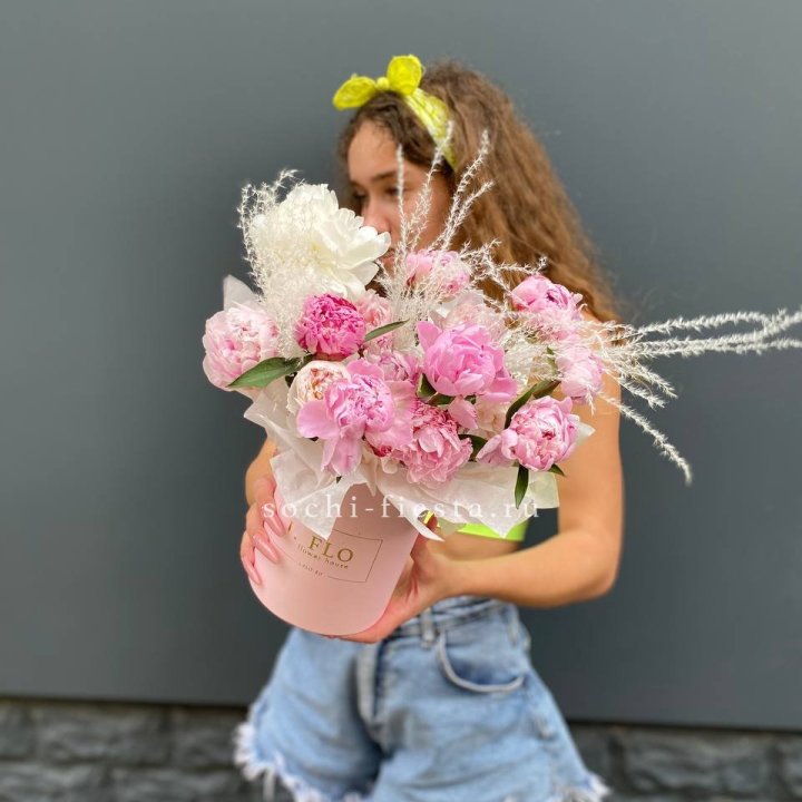 Цилиндр "Амина" в Армавире