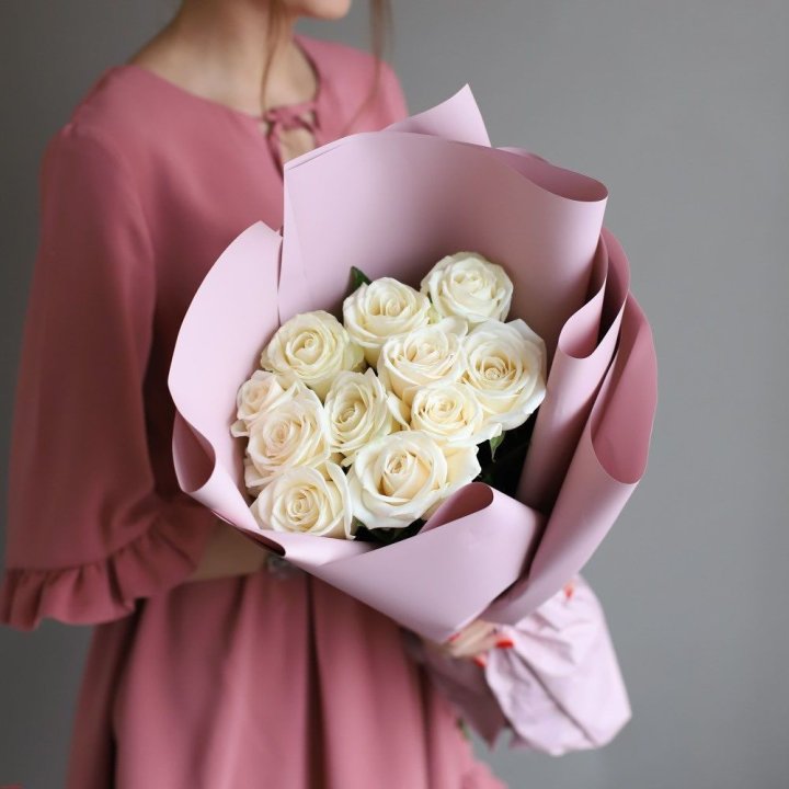 11 белых роз в Армавире