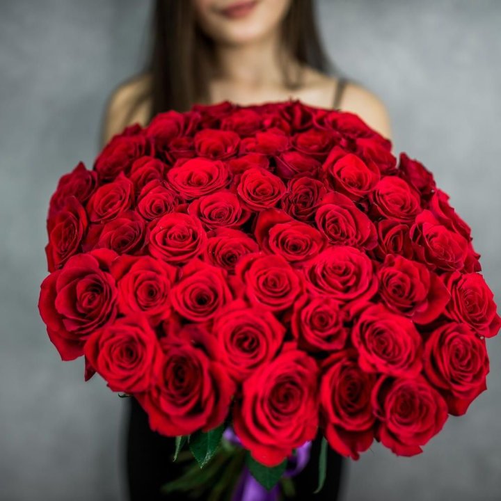 51 красная роза в Армавире
