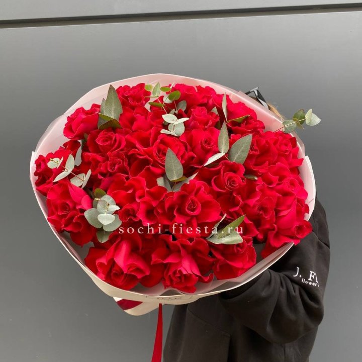 23 Красных французских роз в Армавире