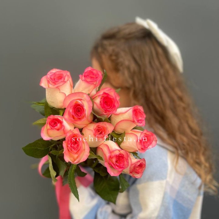 11 роз "Джумилия" в Армавире