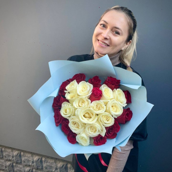 27 роз "Сердце" в Армавире