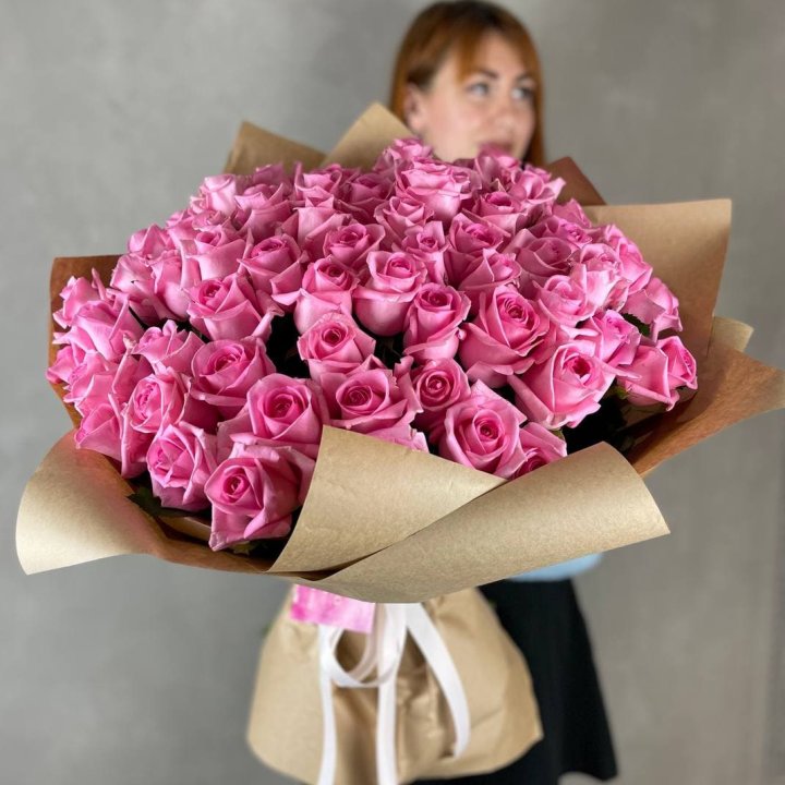 101 розовая роза в Армавире