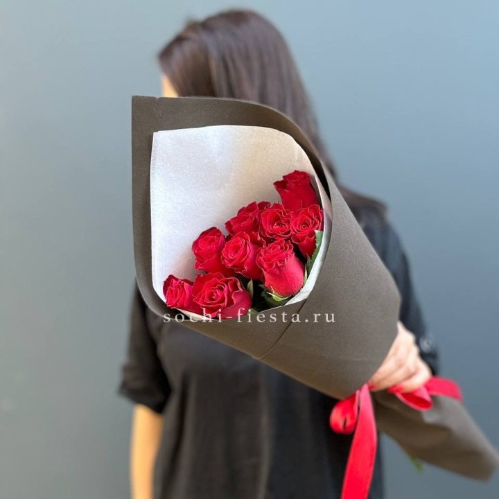 9 красных роз в фоамиране в Армавире