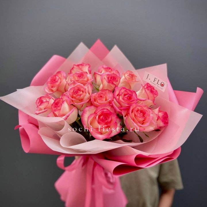15 роз "Джумилия" в Армавире