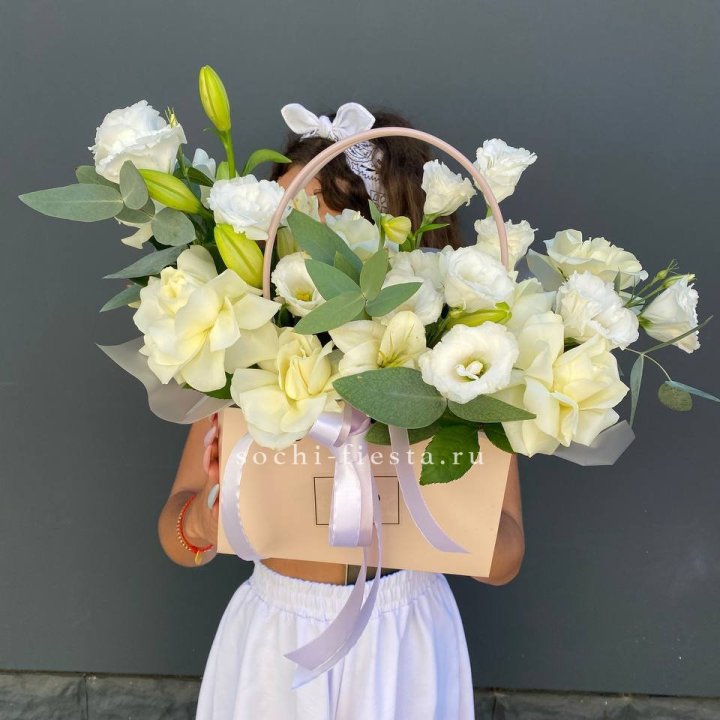 Сумочка цветов "Матина" в Армавире
