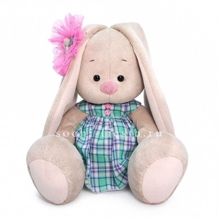 Зайка Ми в клетчатом платье в Армавире