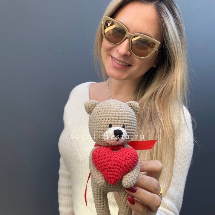 Мишка с сердцем ручной работы в Армавире