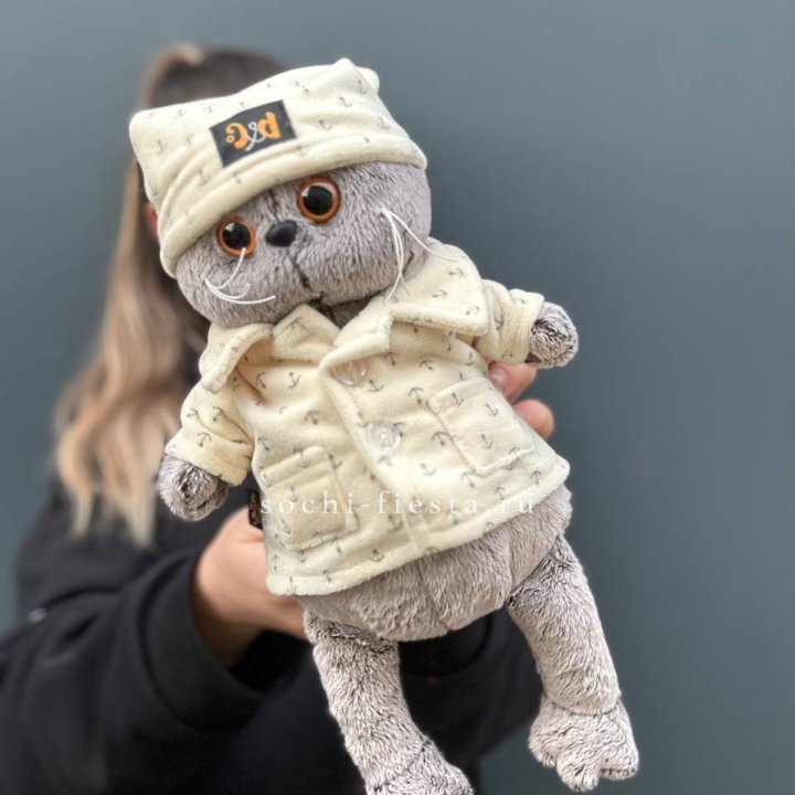 Кот Басик в пижаме в Армавире