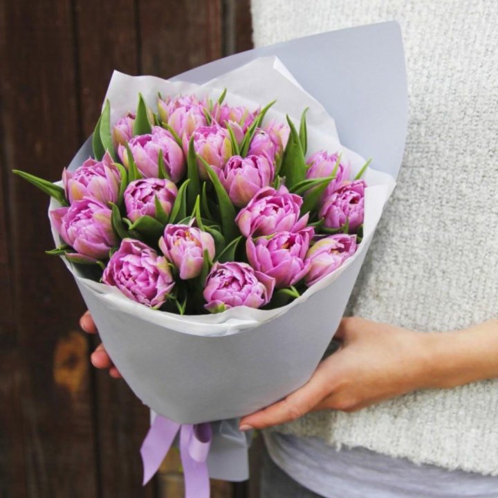Букет пионовидных тюльпанов в Армавире