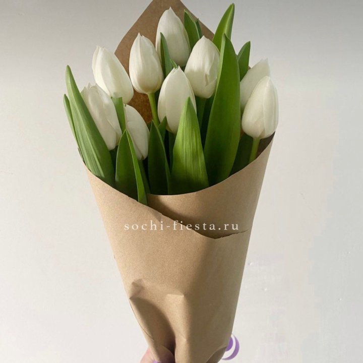 Букет белых тюльпанов в Армавире