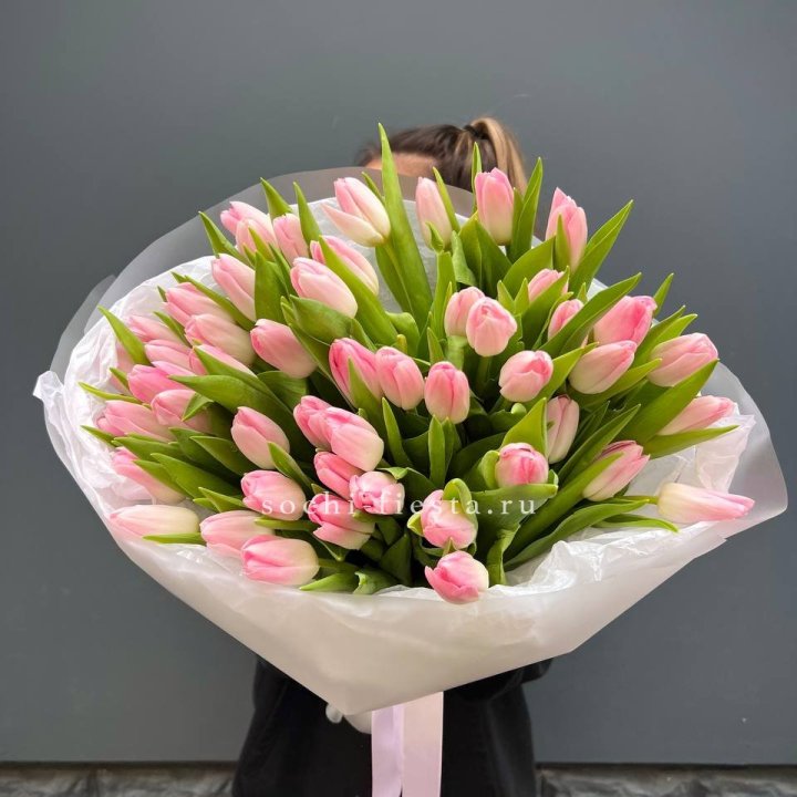 Букет тюльпанов нежно-розовых в Армавире