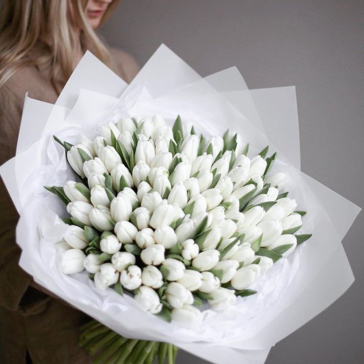101 белый тюльпан в Армавире