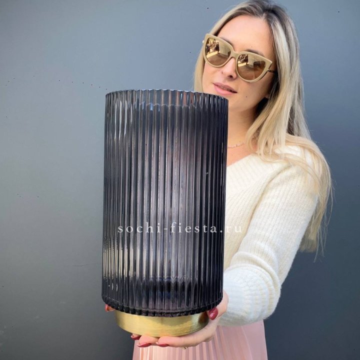 Стеклянная ваза №4 в Армавире